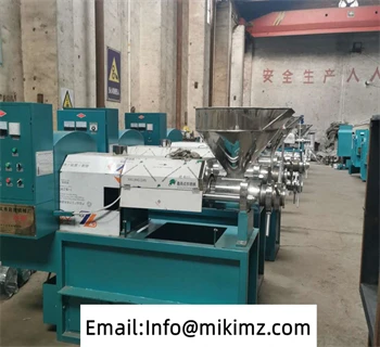 Mùa Xuân Ấm Áp Và Những Bông Hoa Đơm Hoa, Và Mùa Thu Hoạch Dầu Sắp Đến Máy Ép...