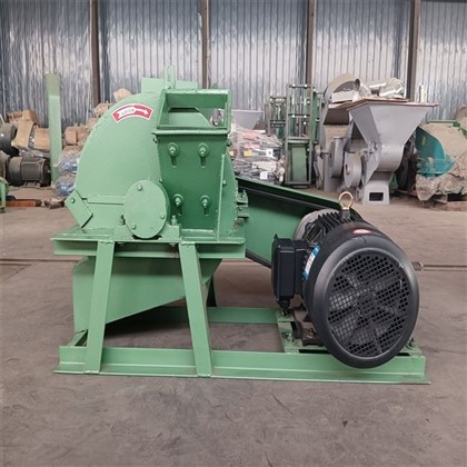 Máy nghiền cành cây gỗ